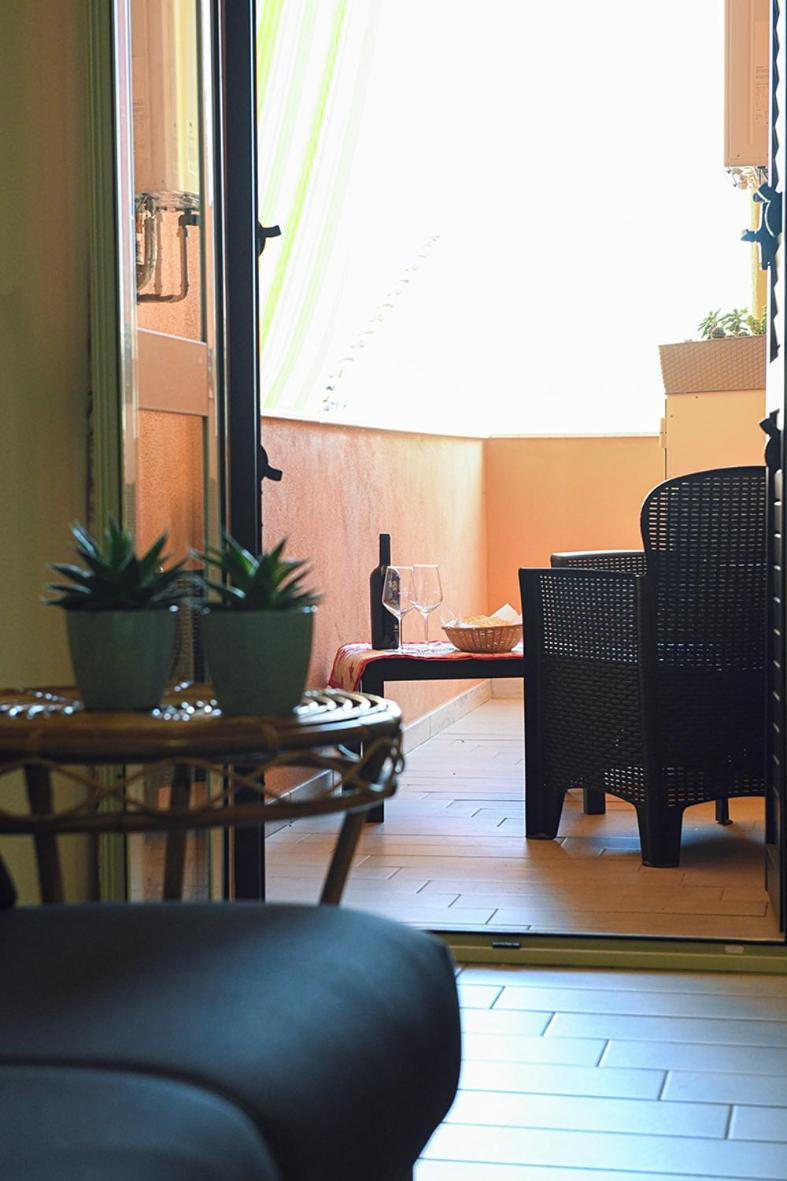 Kris87 A 5 Minuti Dal Porto Apartment Alghero Bagian luar foto