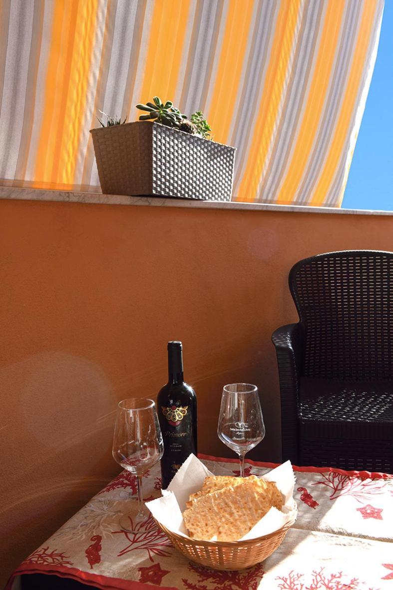 Kris87 A 5 Minuti Dal Porto Apartment Alghero Bagian luar foto
